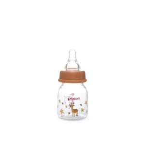 Pigeon Flexible Feeder baby bottle for 4+ months with Air Vent System, featuring a cute deer and falling autumn leaves illustration with a peach-orange collar cap.