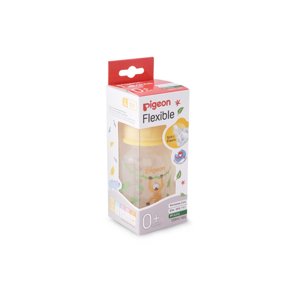 122_282dc6a4-b2f1-496e-95cd-ce5c5ca6d499_1920x Pigeon Compact Flexible baby bottle for 0+ months featuring a cute orangutan swinging from a vine illustration with a yellow collar cap.