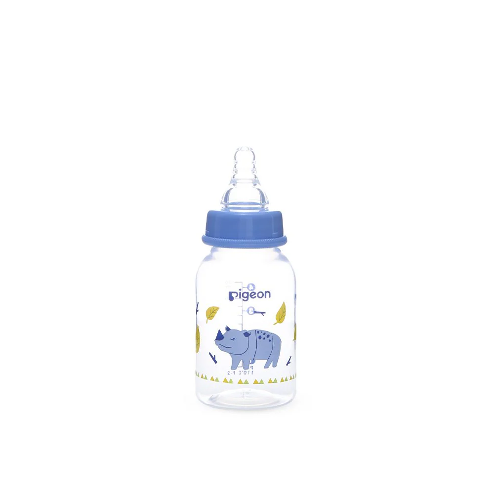 14_1920x Pigeon Compact Colorful baby bottle for 0+ months featuring a blue rhino print with yellow leaves and a matching blue collar cap.