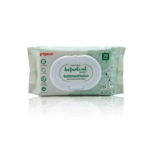 A front view of a 70-pack of Pigeon Natural Botanical Baby Soft Natural Bamboo Wipes featuring a light green botanical leaf and giraffe design, a white plastic flip-top lid, and product icons highlighting pure water, biodegradable material, and zero added fragrance or alcohol.