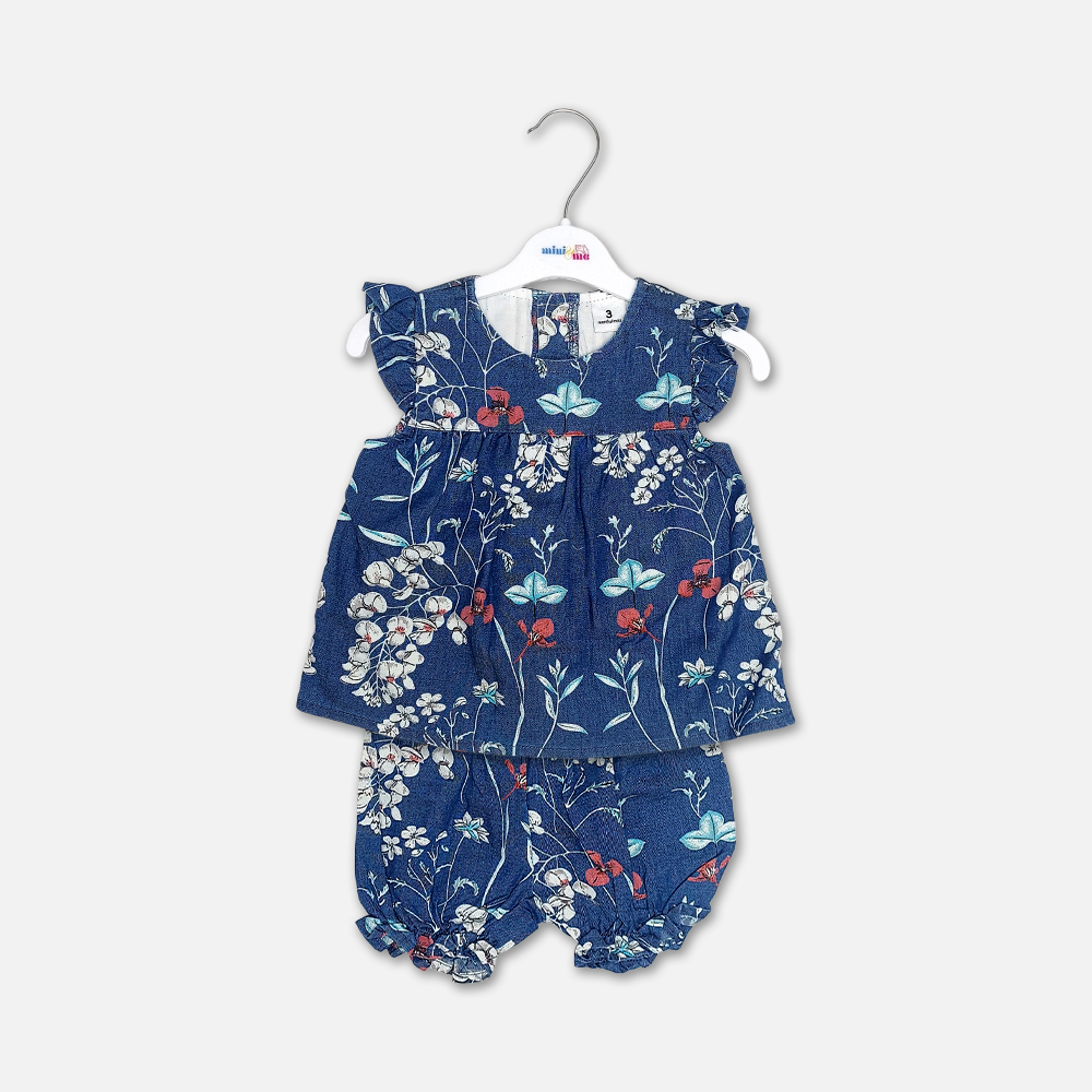 girlsSuit13128-2 A premium three-piece summer clothing set for baby girls featuring a sleeveless navy blue floral print frock with ruffle sleeves, a matching floral bloomer diaper cover, and an off-white short-sleeve bodysuit with a "Keep Growing" floral print design, displayed on white hangers.